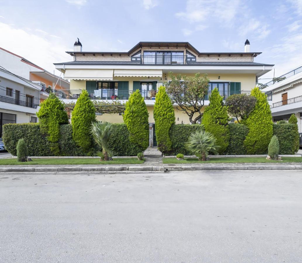 Vasilis Luxury Apartment Ioánnina Eksteriør bilde